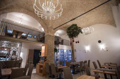 progettazione  sala ristorante con esposizione
