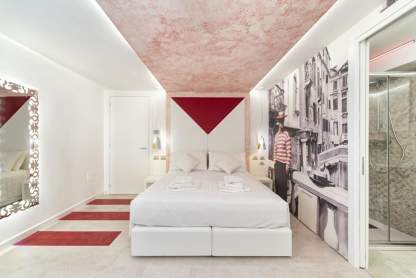 arredamento sulle tonalità del rosso