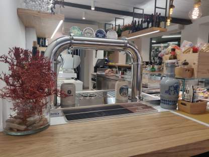 Progettazione banco bar con zona birreria